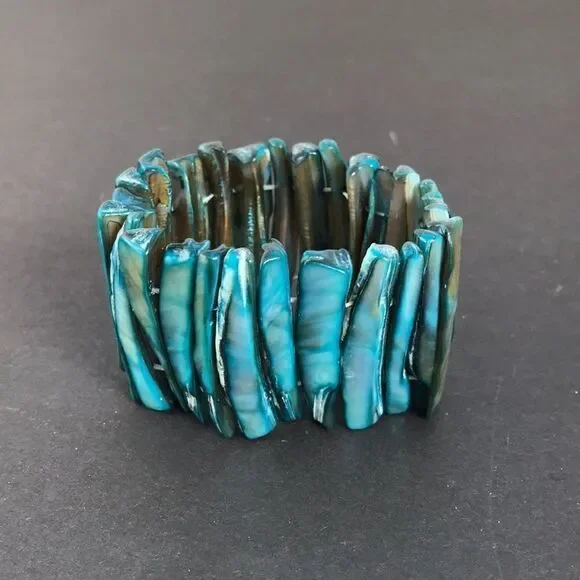 🏝Pretty Genuine Shells Bracelet  - Picture 2 of 4